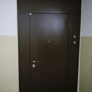 Противопожарная дверь в квартиру / серия FRM33282